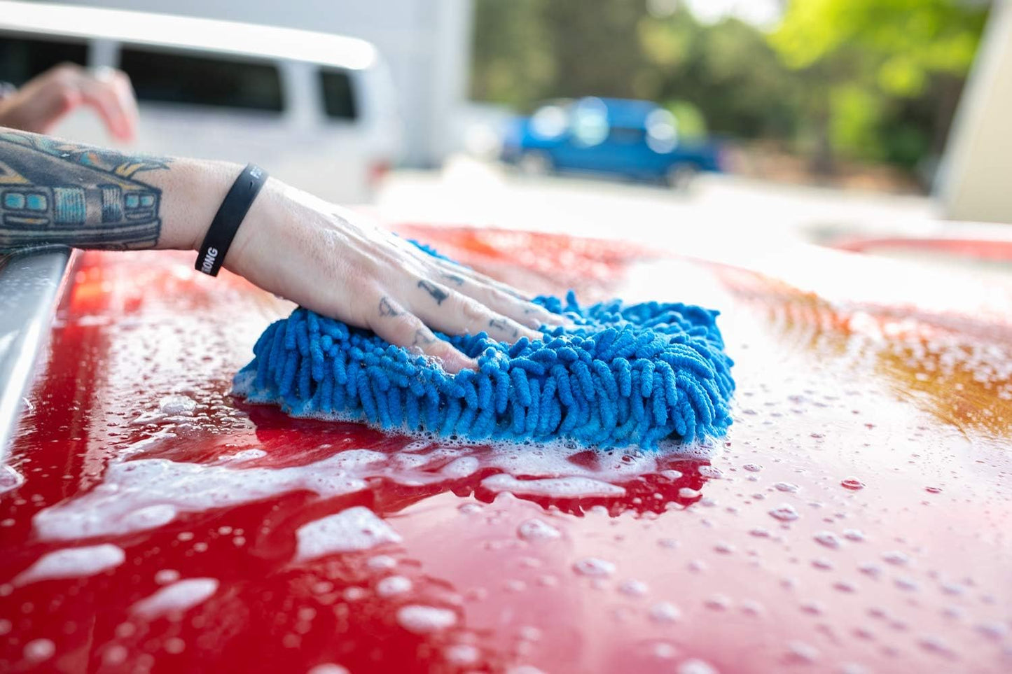Transform Your Car Wash Routine with P&S Detailing Products EC3101 - Pearl Auto Shampoo (1 Gallon) - Eco-Friendly, High-Foaming Formula for a Spotless Shine