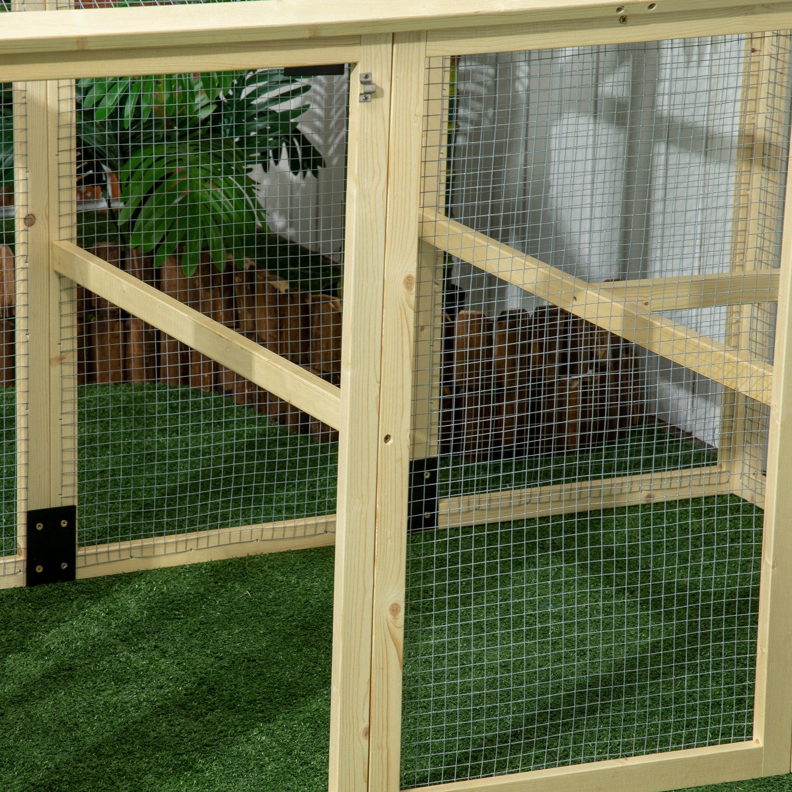 Large Chicken Run, Wooden Chicken Coop W/ Combinable Design-Natural Wood Finish